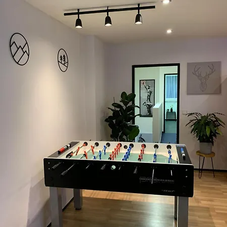 Vibe House