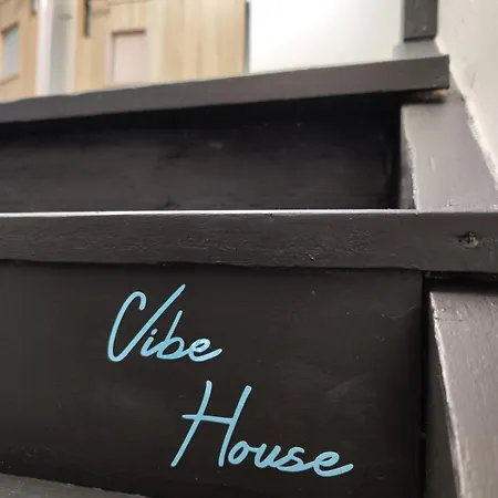 Vibe House * פראג
