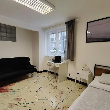 Vibe House דירה